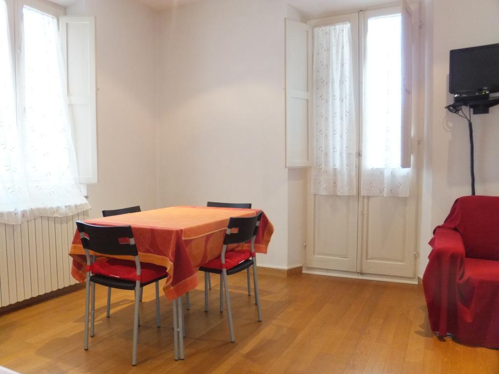 B&B La Luna dal Borgo Iesi Habitación foto